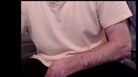 looking469 online show from 11-25-25, 06:08