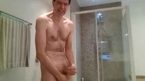 Snapshot of lookingforfun452344 chatting on 01-04-25, 02:14 Robin online show from 01-04-25, 02:14