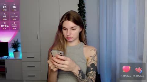 Luna online show from 11-30-25, 11:25