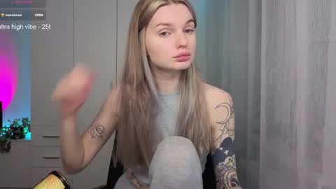 Luna online show from 03-20-26, 02:27