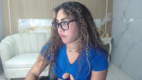 loola_s online show from 07-11-26, 12:19