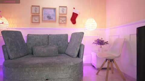 Loona Nyx online show from 11-24-25, 11:32