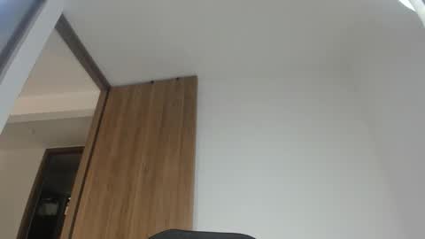 Mia Aniston online show from 10-14-25, 07:36