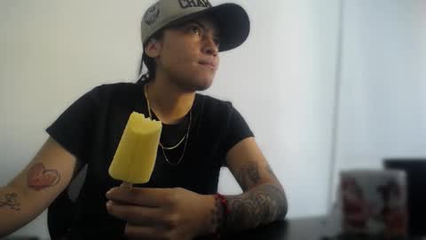 Lopera online show from 03-11-26, 07:31