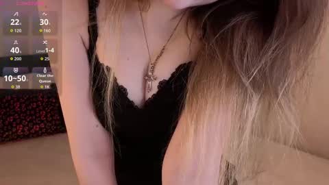 Lora online show from 11-22-25, 01:43