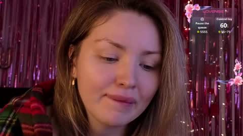 Lora online show from 04-21-26, 03:07