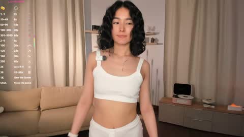 Lora control 2 min for every new Fan Club subscriber online show from 04-17-26, 08:50