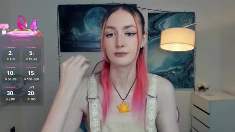 Lora online show from 10-30-25, 10:49