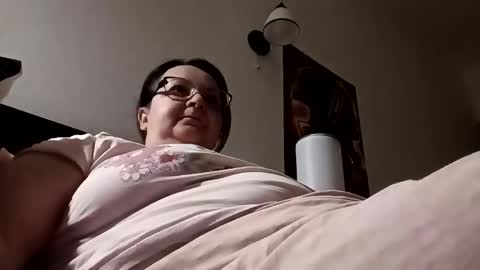 Lora online show from 01-03-25, 07:07