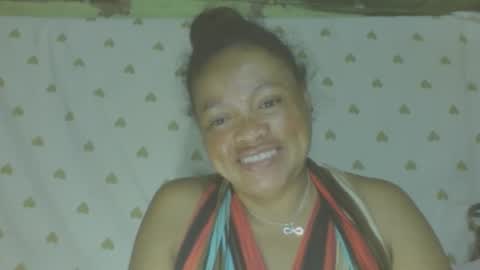 Snapshot of lorahvane chatting on 06-06-26, 02:16 LorahVane online show from 06-06-26, 02:16
