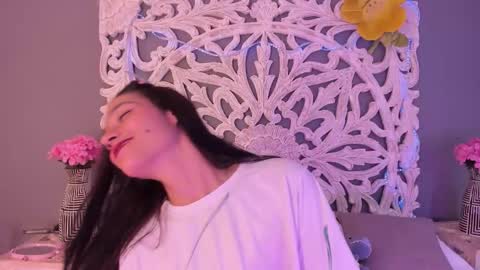 loraineblake online show from 03-16-26, 01:04