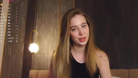 Loraine online show from 03-12-25, 05:49