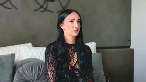 Snapshot of lorawarnner chatting on 09-09-25, 08:03 Miss online show from 09-09-25, 08:03