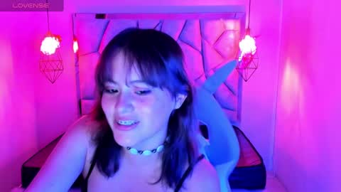 Snapshot of lorber chatting on 03-10-25, 11:21 online show from 03-10-25, 11:21