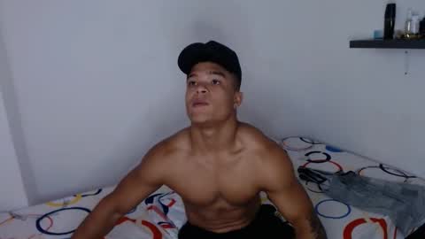 Snapshot of lordblaze_ chatting on 09-09-25, 11:48 Dominic online show from 09-09-25, 11:48