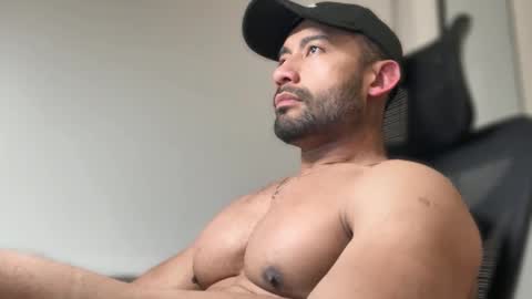 Snapshot of lordcalepecs chatting on 03-03-26, 02:07 Cale online show from 03-03-26, 02:07