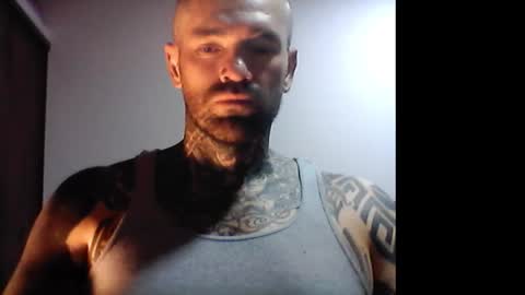 Snapshot of lorddorian1 chatting on 10-29-25, 02:14 Lord Dorian online show from 10-29-25, 02:14