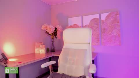 Deborah Daz online show from 02-04-25, 11:49