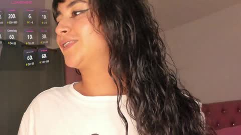 Snapshot of lore_rey chatting on 01-22-25, 02:59 lore_rey online show from 01-22-25, 02:59