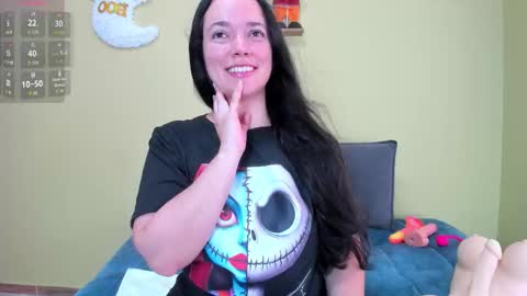 Loren Grey online show from 10-04-25, 06:17