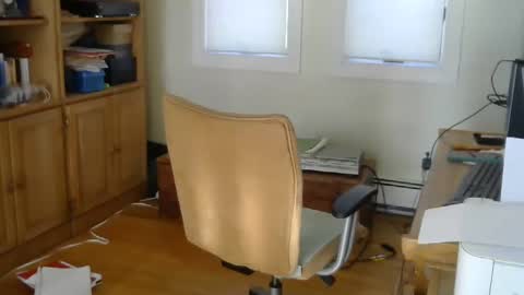 lorelea online show from 02-05-25, 03:20