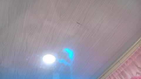 Loren online show from 01-08-25, 01:21