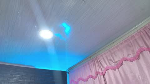 Loren online show from 01-11-25, 12:22