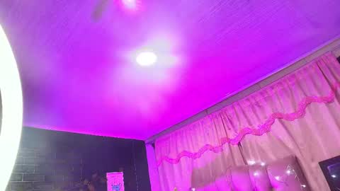 Loren online show from 02-20-25, 11:43