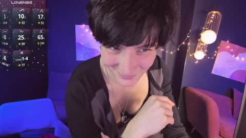 Loren online show from 01-10-25, 02:02