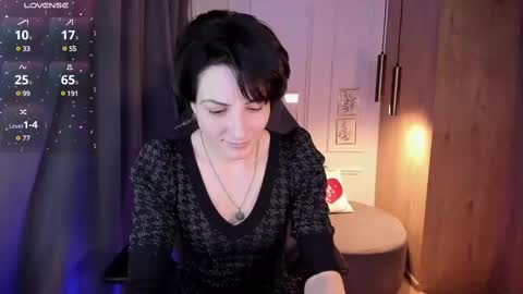 Loren online show from 03-04-25, 01:49
