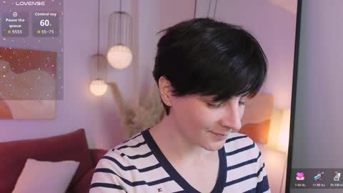 Loren online show from 03-25-26, 05:57