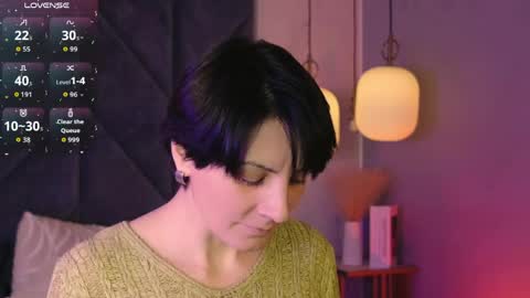 Loren online show from 04-15-26, 06:09