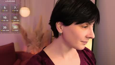 Loren online show from 04-17-26, 02:31