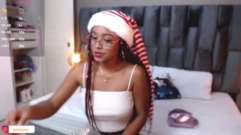 Snapshot of lorena_vieira_ chatting on 12-31-24, 07:51 Lorena Vieira  online show from 12-31-24, 07:51