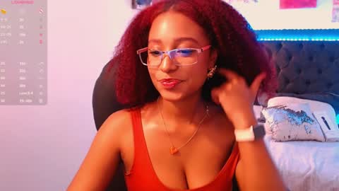 Snapshot of lorena_vieira_ chatting on 01-13-25, 12:41 Lorena Vieira  online show from 01-13-25, 12:41