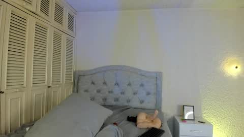 Loren Allen  online show from 02-17-25, 06:31