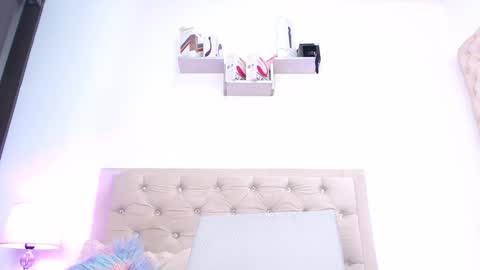 Lorena online show from 12-12-24, 01:49