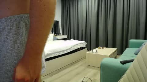 Lorenz online show from 04-30-26, 06:03
