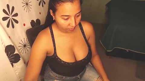 Loretta Gmez online show from 02-17-25, 12:43