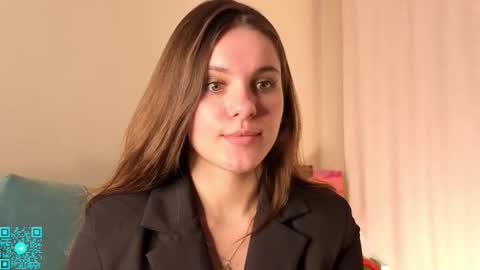 Chloe for Fan BlackHole online show from 11-23-25, 05:35