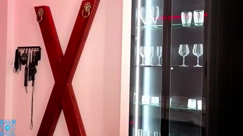 Chloe for Fan BlackHole online show from 12-13-25, 07:42