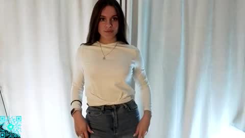 Chloe for Fan BlackHole online show from 03-26-26, 05:18