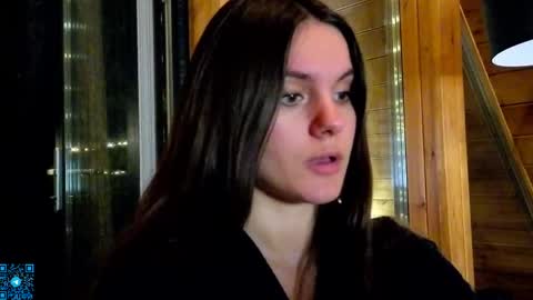 Snapshot of lorettadunnelli chatting on 05-23-26, 05:50 Chloe for Fan BlackHole online show from 05-23-26, 05:50