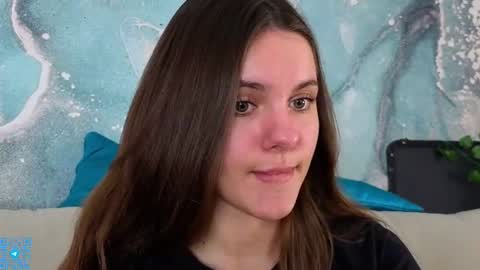 Snapshot of lorettadunnelli chatting on 06-14-26, 06:54 Chloe for Fan BlackHole online show from 06-14-26, 06:54