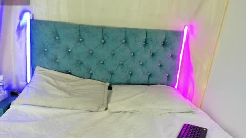 Snapshot of lorettmatthew chatting on 02-16-25, 03:47 LorettMatthew online show from 02-16-25, 03:47