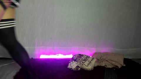 Snapshot of lorettmatthew chatting on 03-11-25, 03:26 LorettMatthew online show from 03-11-25, 03:26