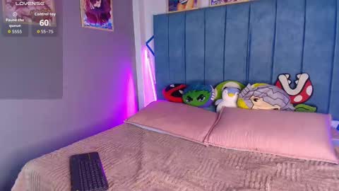 Snapshot of lorettmatthew chatting on 09-21-25, 05:53 LorettMatthew online show from 09-21-25, 05:53