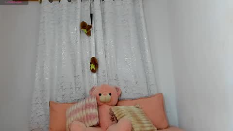 Lori Evans online show from 06-07-26, 02:59
