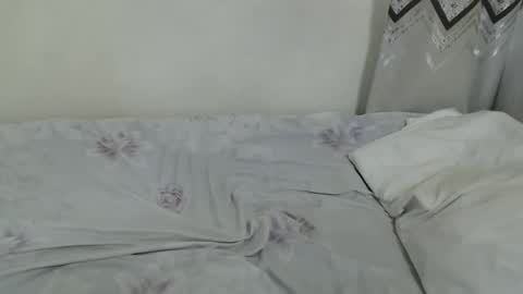 lea online show from 12-21-25, 07:37