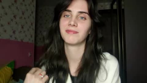 Snapshot of lorinepiro chatting on 11-13-25, 04:50 Kira online show from 11-13-25, 04:50